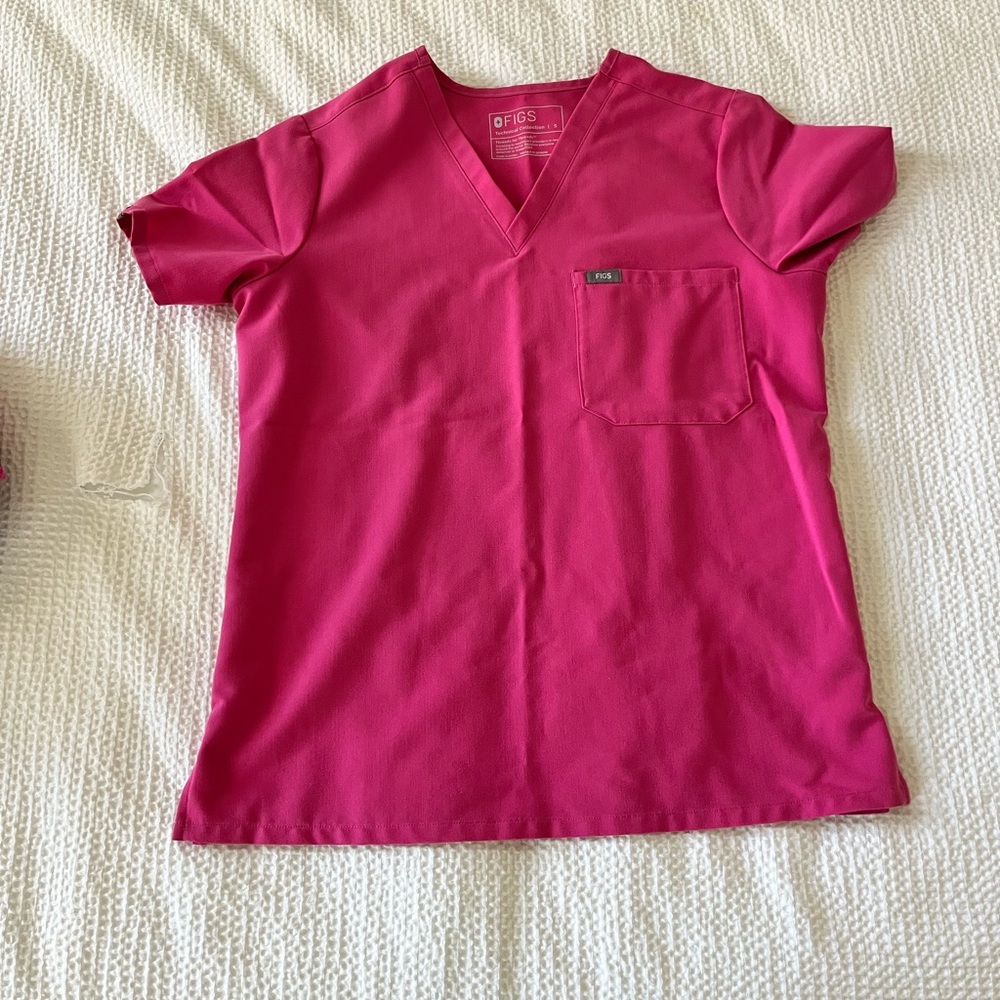 Pink Scrub Set - Picture 2 of 3